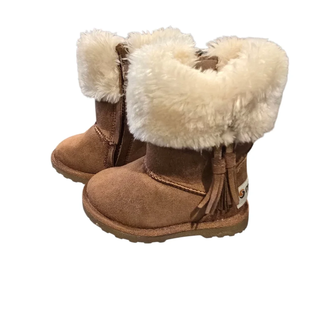 Makalu Warm Brown Kids Boots with Plush Lining Sz 5
